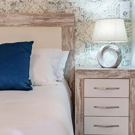 Premium & Comfort - Heart Location